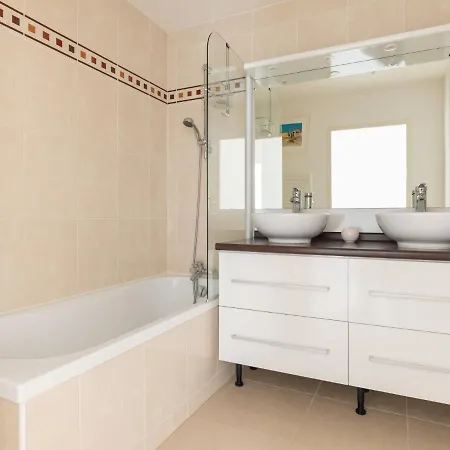 Regatta By Interhome Apartment